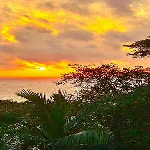 https://house-au-lever-du-soleil-sea-view.maheislandhotels.com